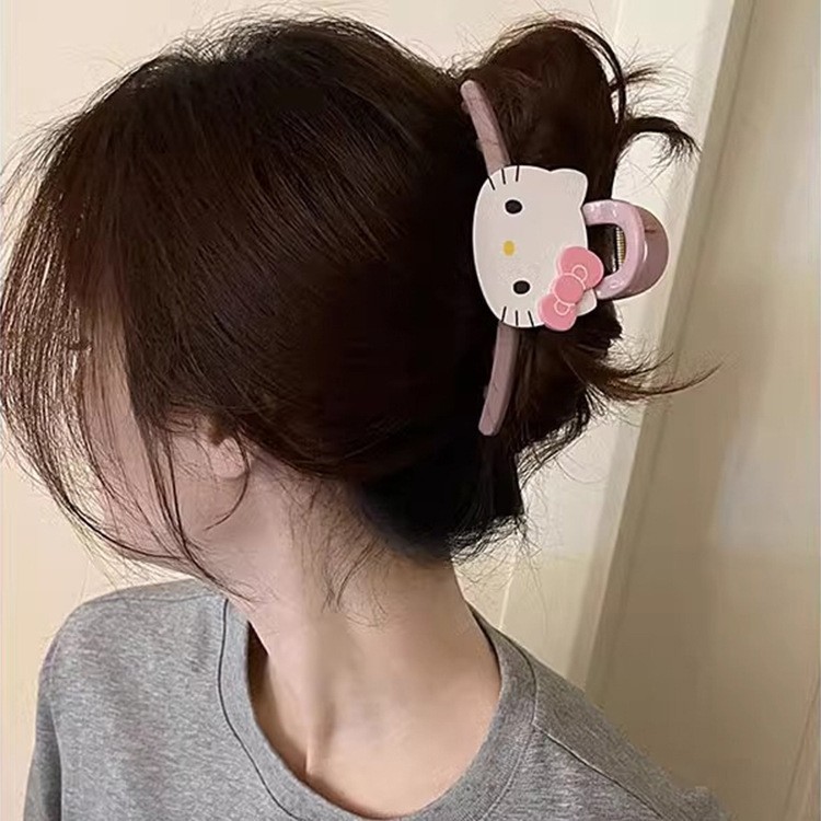 Korean version of the cartoon Sanrio Kitty cat scratchpad, back of the head ponytail clip, large shark clip, ins hairpin and hair accessory details Picture