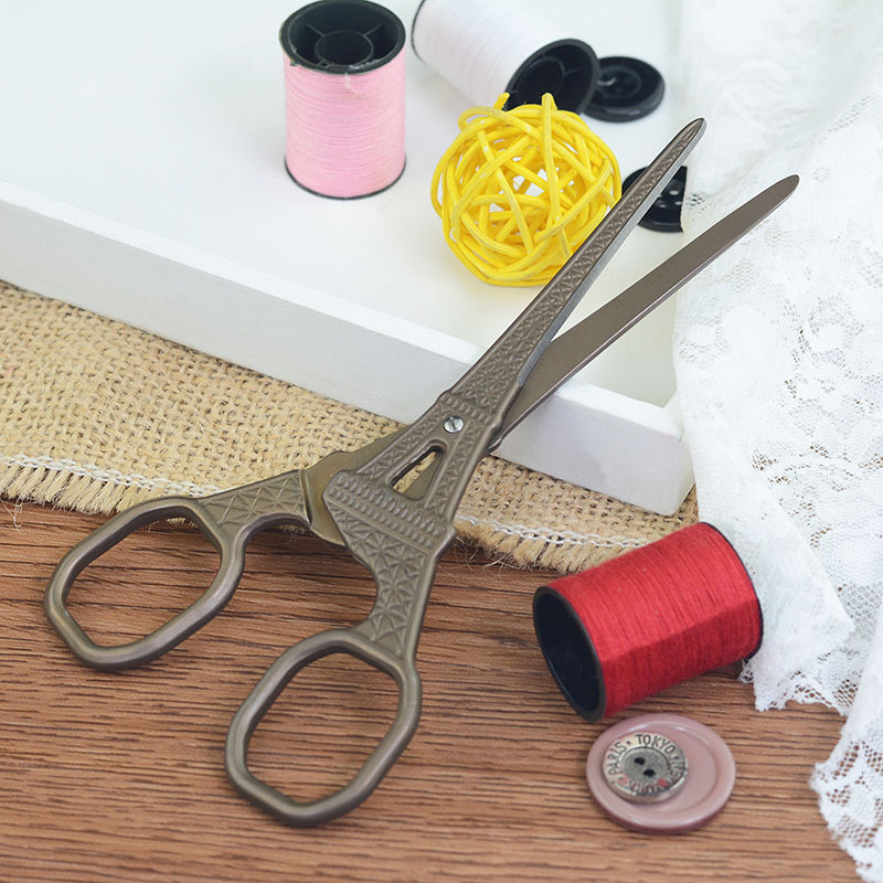 Xinyi Scissors, retro scissors, Eiffel Tower scissors, cross-stitch scissors, handmade scissors, tea bag scissors Application Scenario