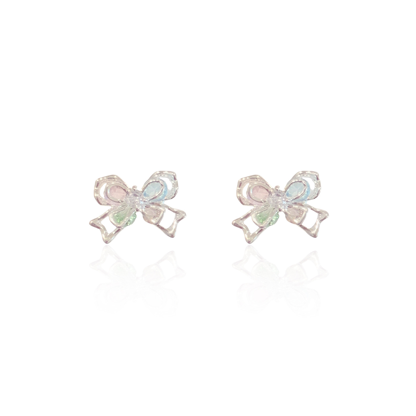 Super ethereal and sweet copper micro-inlaid zircon flower bow stud earrings, women's silver needle, niche, light luxury, high-end and versatile earrings Item Picture