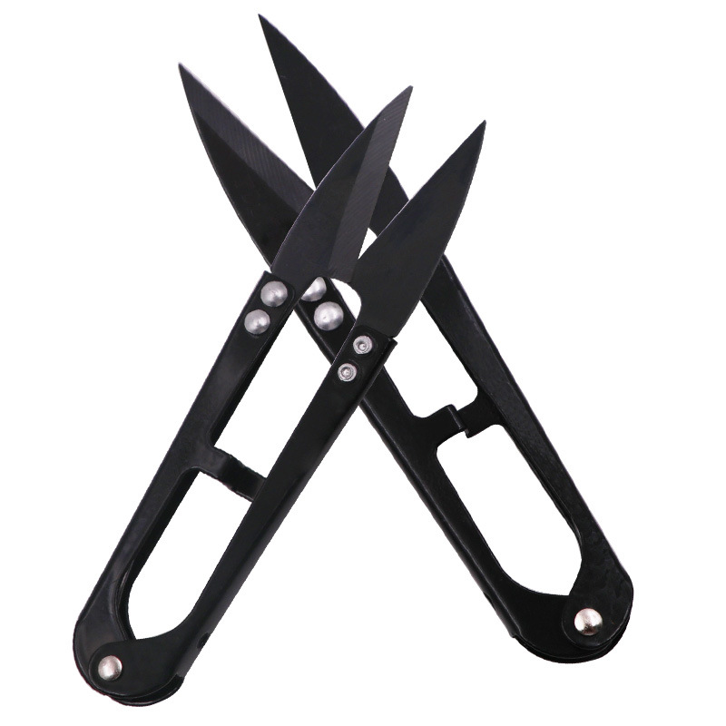 Household scissors, tailors, black small scissors, spring yarn scissors, stainless steel U-shaped cross-stitch scissors, thread ends Application Scenario