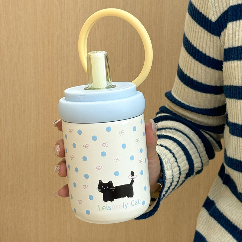 Small, simple and cute kitten thermos cup, high-end and exquisite portable water cup, stainless steel drinking cup for easy access Application Scenario