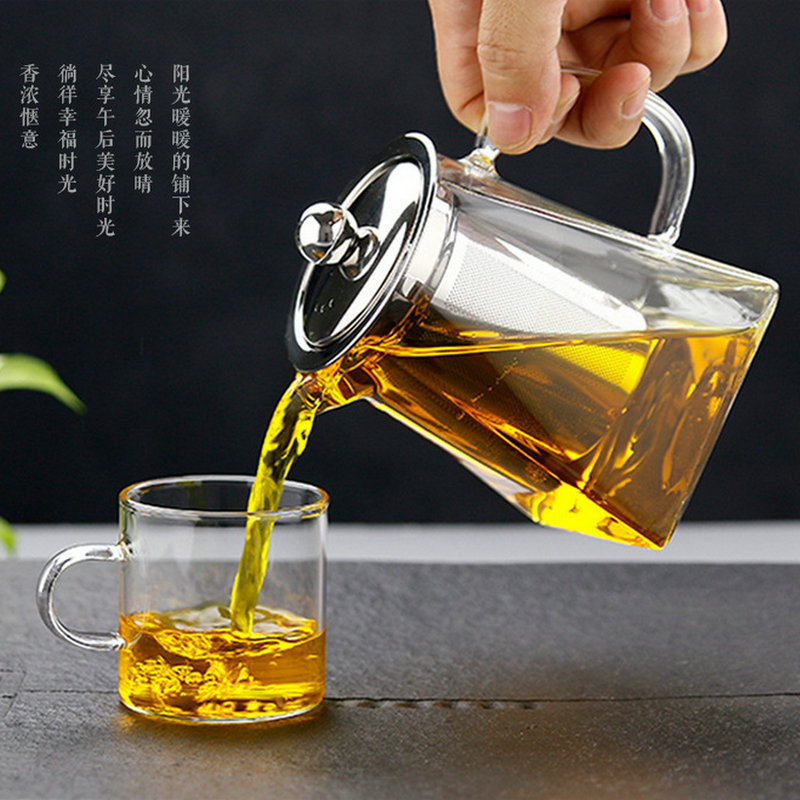 Glass teapot, heat-resistant flower teapot, high borosilicate fair teapot, stainless steel teapot, heat-resistant glass teapot with filter screen Application Scenario