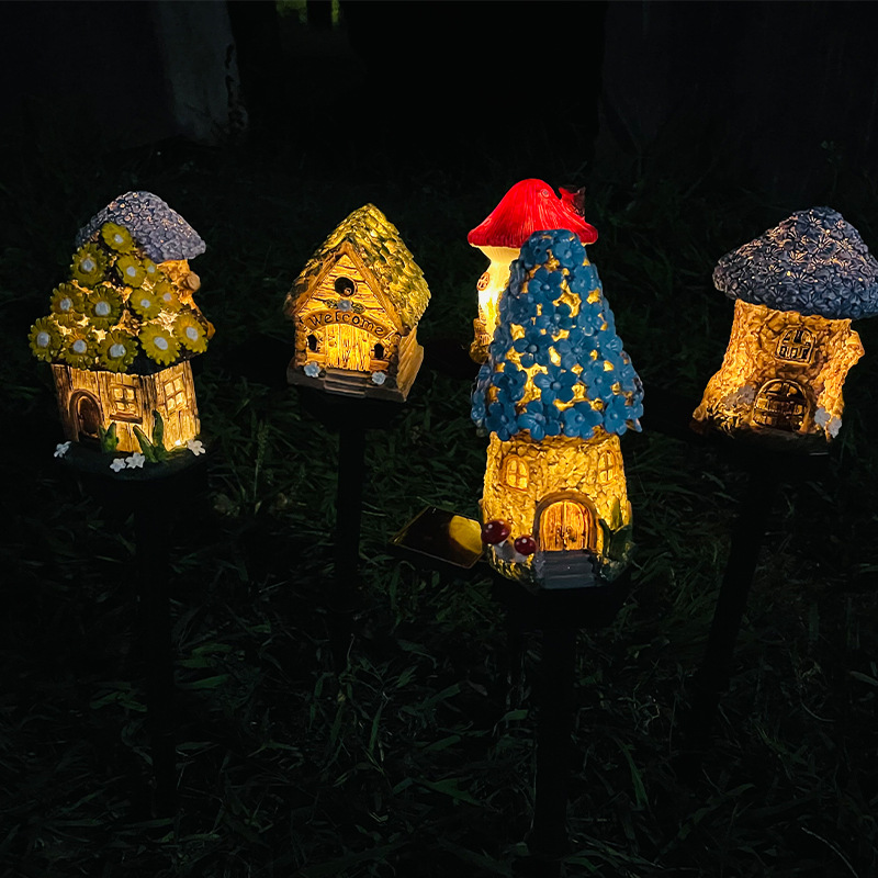 Solar resin cartoon house, villa, ground insert light, courtyard decoration, lawn landscape light, outdoor LED rainproof light D details Picture