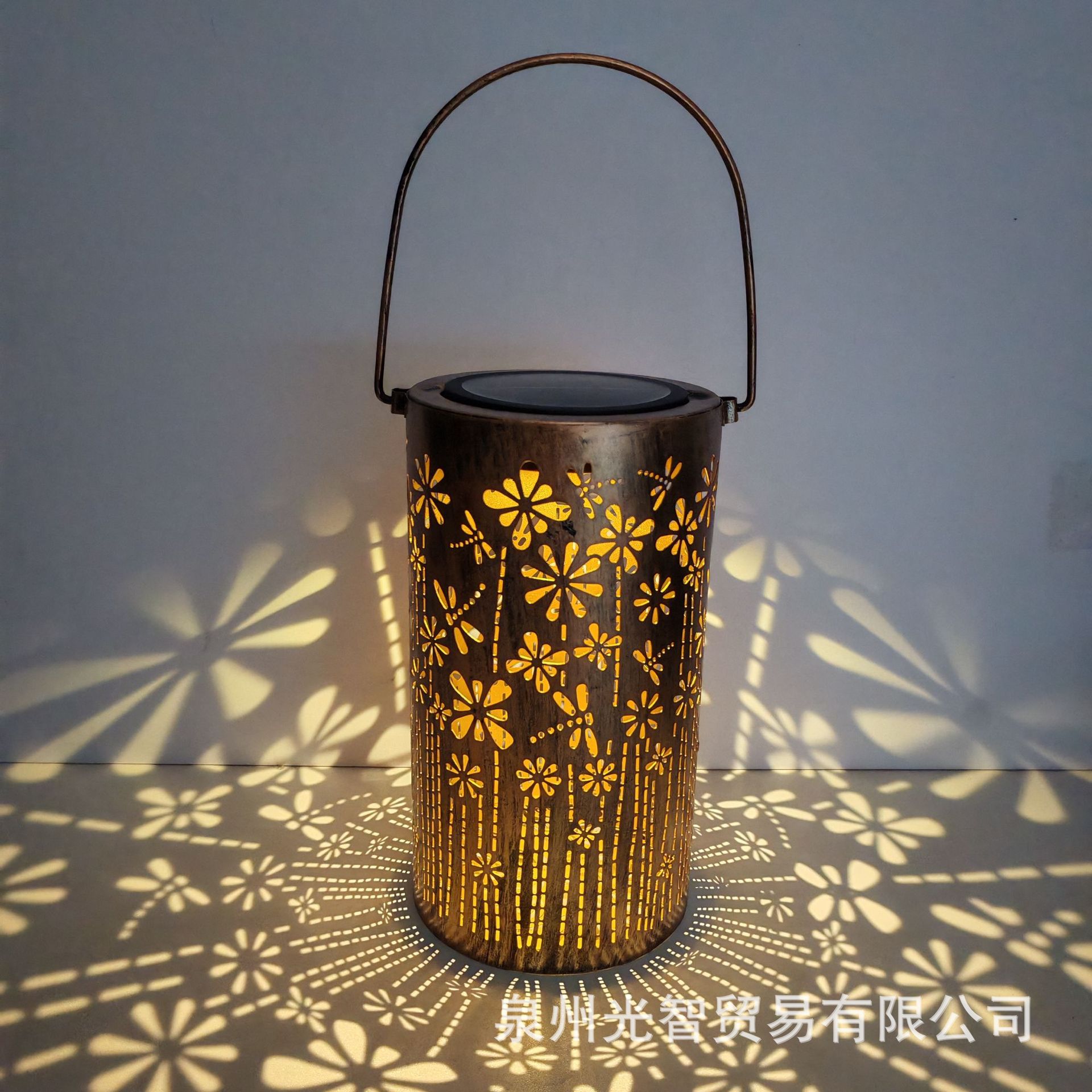 Cross-border solar lamps, ironwork outdoor lamps, courtyard waterproof decoration, balcony night lights, garden atmosphere chandeliers, hollowed-out full figure