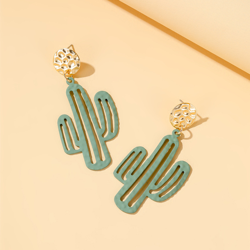 Korean popular earrings, stylish and trendy, cute cactus stud earrings, Harajuku style, exaggerated and unique cartoon earrings for women Application Scenario