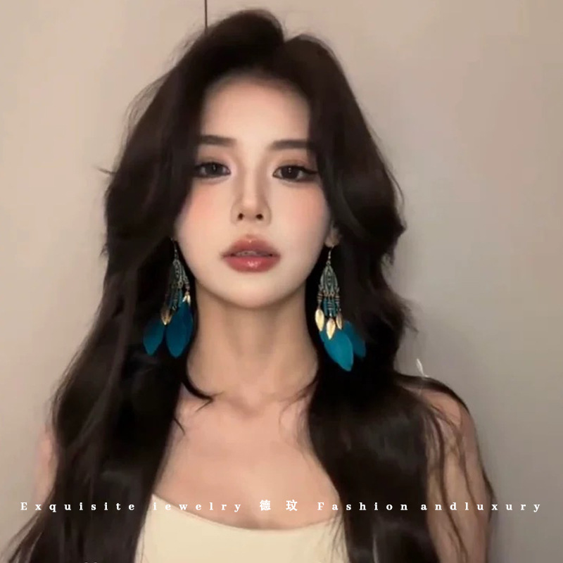Chinese-style horse face skirt tassel earrings, new Chinese-style ear hook earrings for women, 2025 new style ancient style high-end ear stud earrings Specification drawing