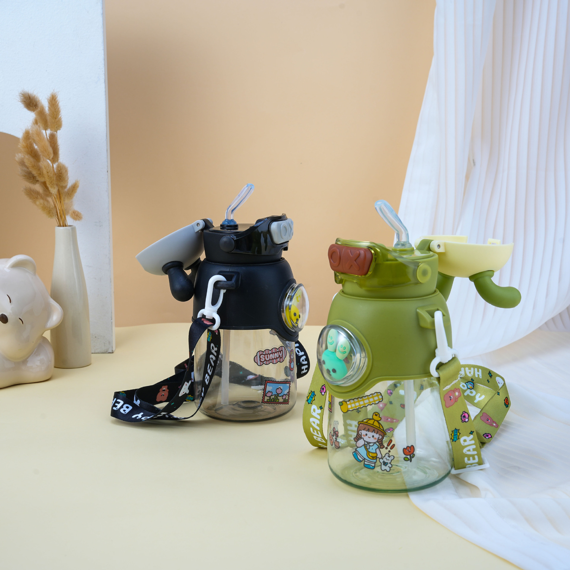 Wholesale of popular cartoon children's water cups with high appearance standards, cute dolls, student portable straw cups and plastic water cups Application Scenario