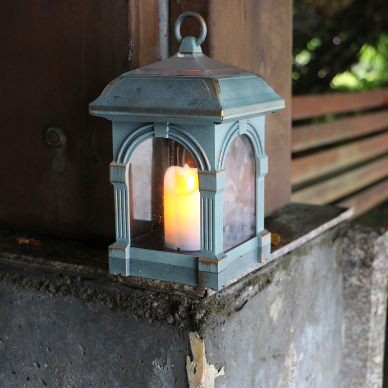 Outdoor solar-powered swing candle wind lamps, courtyard candle lamps, solar-powered hanging lamps, Buddhist cultural products Application Scenario