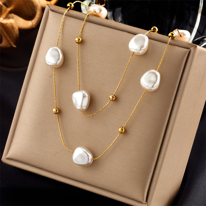 European and American cross-border fashion, versatile, personalized, retro Baroque pearl double titanium steel collarbone necklace full figure