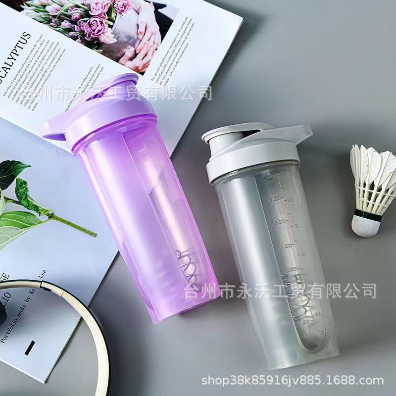 700ml large-capacity shaker cup, sports water cup, gym with handle, outdoor protein powder milkshake graduated cup Specification drawing