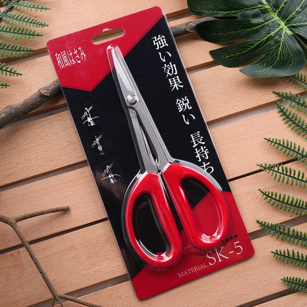 Stainless steel grape and strawberry fruit pickers, anti-slip garden vegetable and fruit potted plant leaf scissors, garden fruit tree grafting scissors Application Scenario