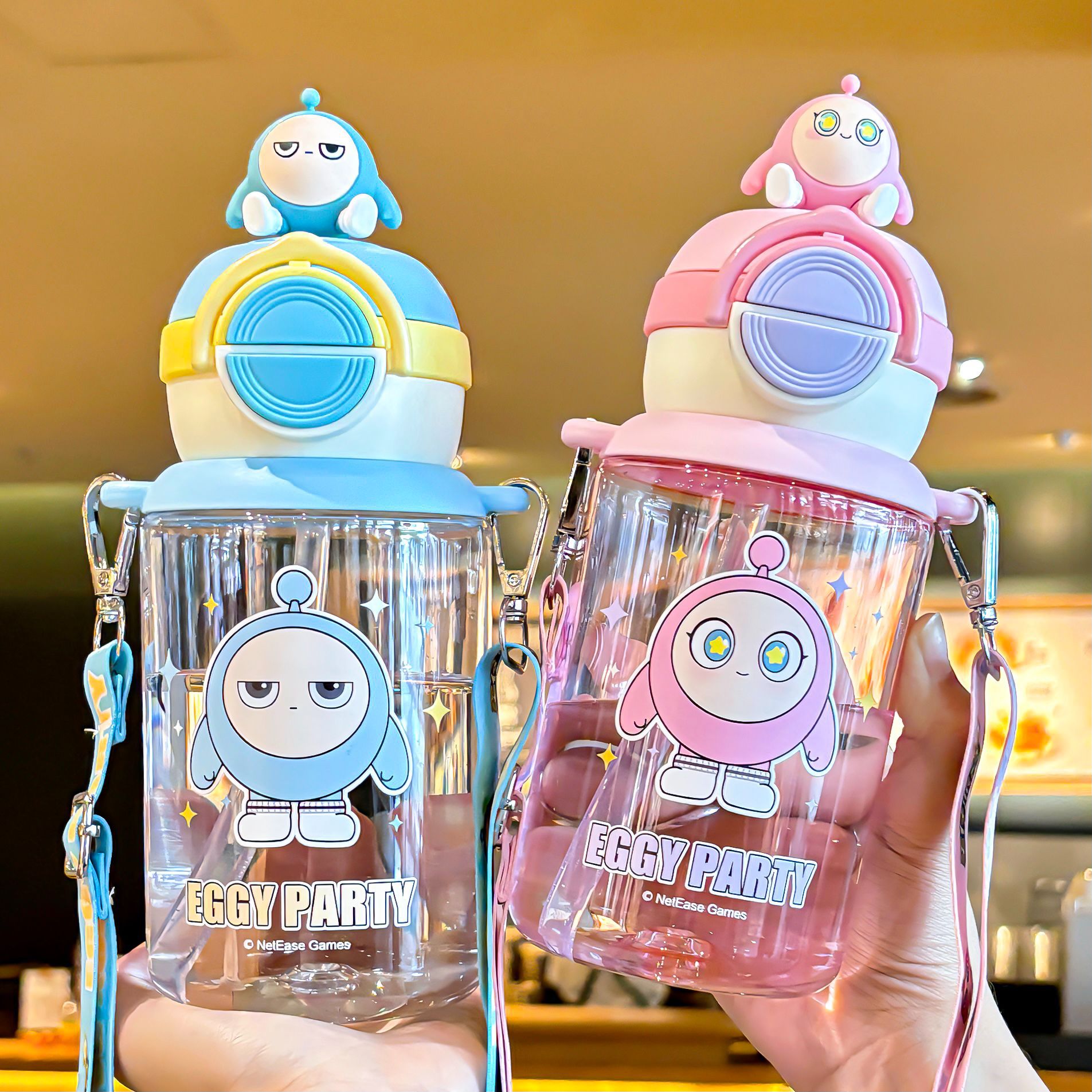 Egg Doll Party pop-up lid plastic cup with a cup rope for easy carrying. Independent doll lock design drinking cup Specification drawing
