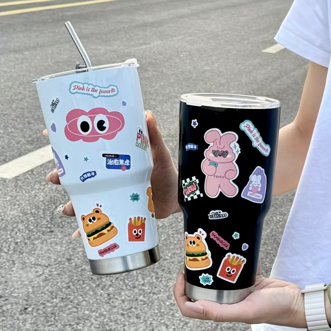 Cross-border thickened 304 stainless steel insulated and cold preservation ice cup, large capacity for women, portable straw, car cup Application Scenario
