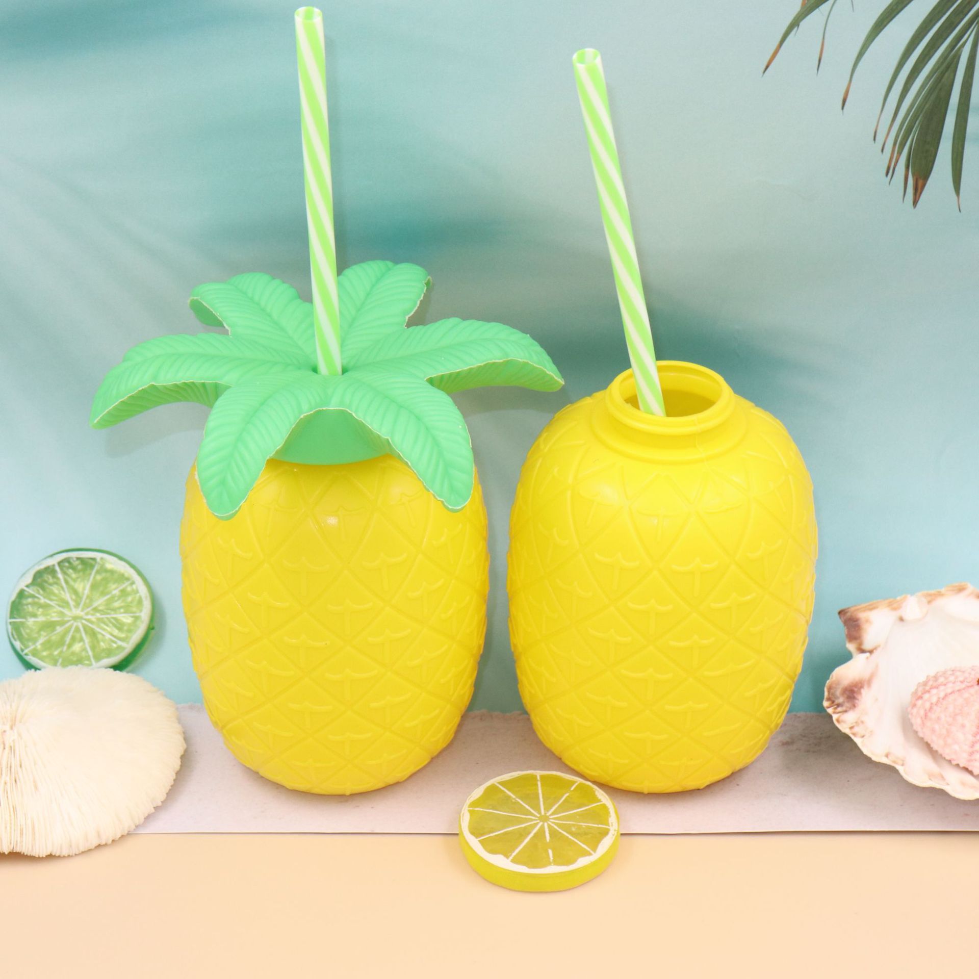 650ML PP straw cup, Pineapple beach shaped cup, Pineapple Cup, party art gift beverage bottle, hot sale in stock Application Scenario