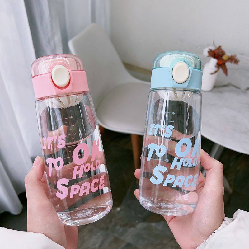 High-appearance-level portable water cup for male and female students, simple sports direct drinking plastic cup, anti-drop and heat-resistant tea strapping bottle full figure