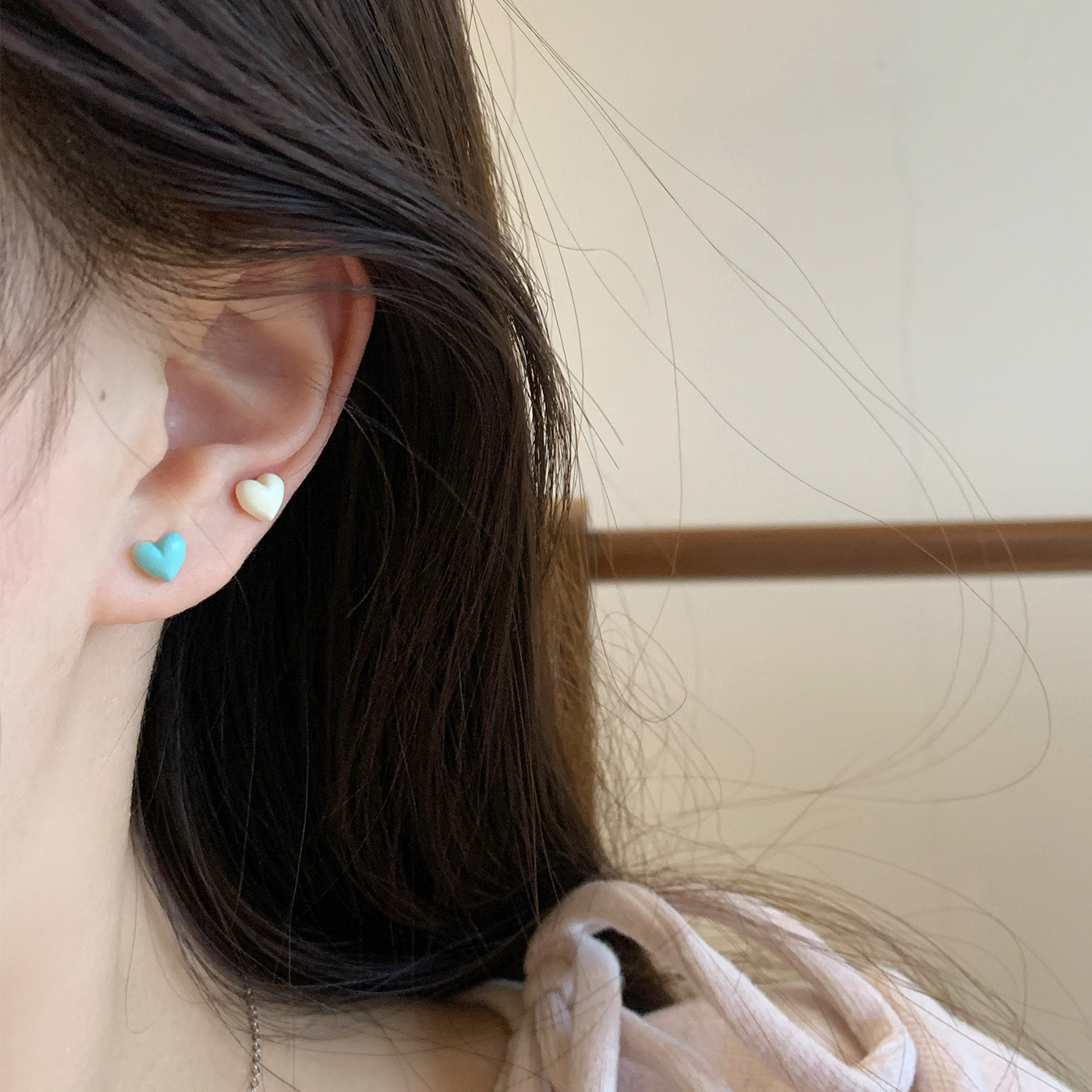 Fresh and small, colorful flower stud earrings set for women, silver needle, sweet heart-shaped oil, dopamine, student summer earrings details Picture