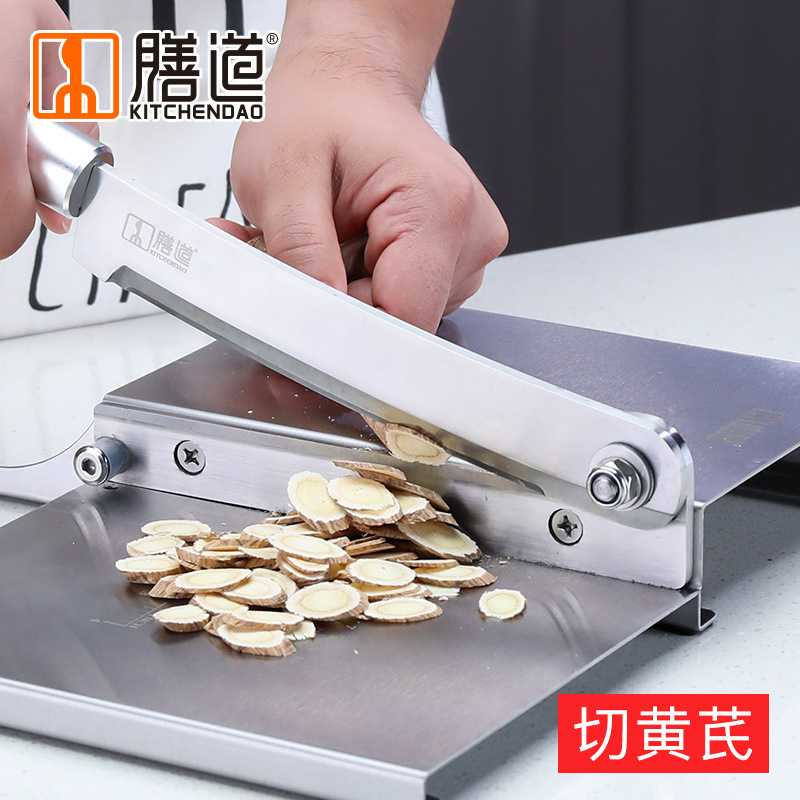 Air-dried beef jerky, guillotine knife, dried bamboo shoots, small cutting knife, chicken feet, duck necks, and Chinese herbal medicine slicing knife, manual Application Scenario