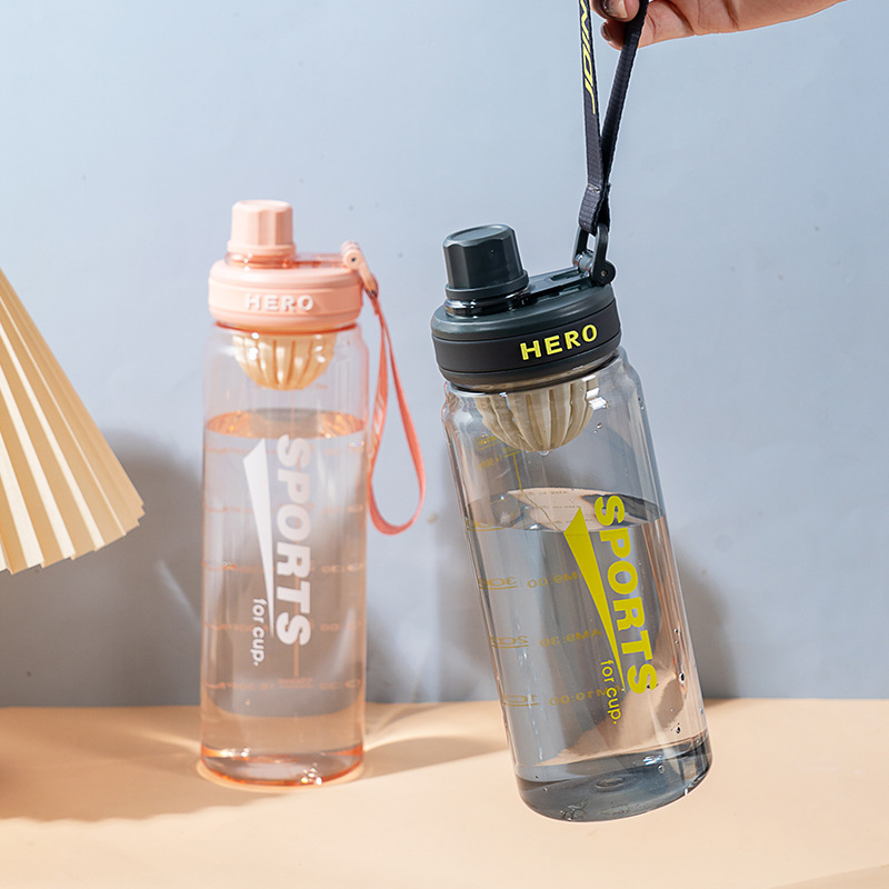 Large-capacity plastic sports water cup for male and female students, summer outdoor fitness, high appearance level, portable water bottle with tea strapping Specification drawing