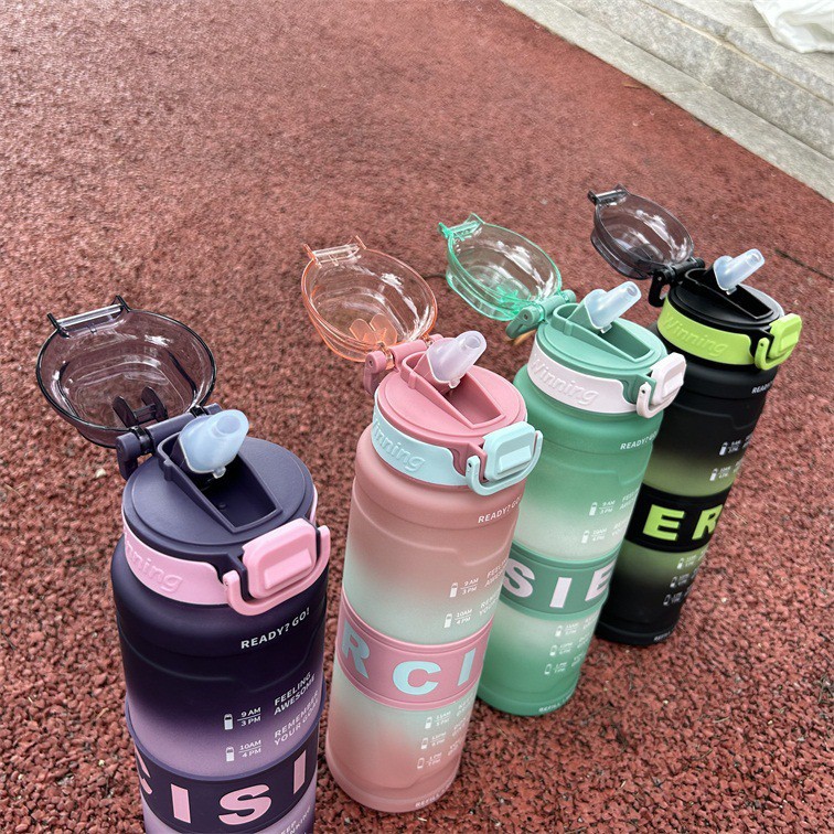 Hot-selling, in-stock wholesale cup, bouncy plastic water cup, 1L outdoor sports water bottle, high-temperature resistant and protective cup TH05415 Application Scenario