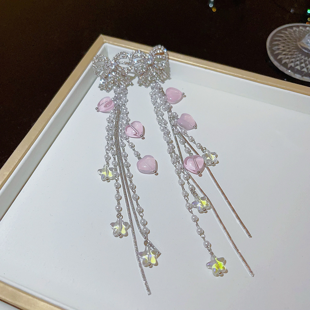 Luxurious bow pearl tassel earrings for ladies, high-end heart-shaped earrings for autumn and winter, sweet and cool style, star stud earrings Specification drawing