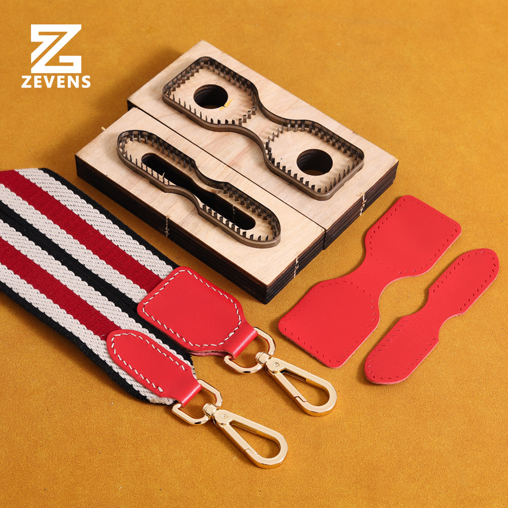 The back-head knife mold with a cutting tool for Japanese steel wood board leather cutting is sharp and convenient. It is a knife mold for leather goods full figure