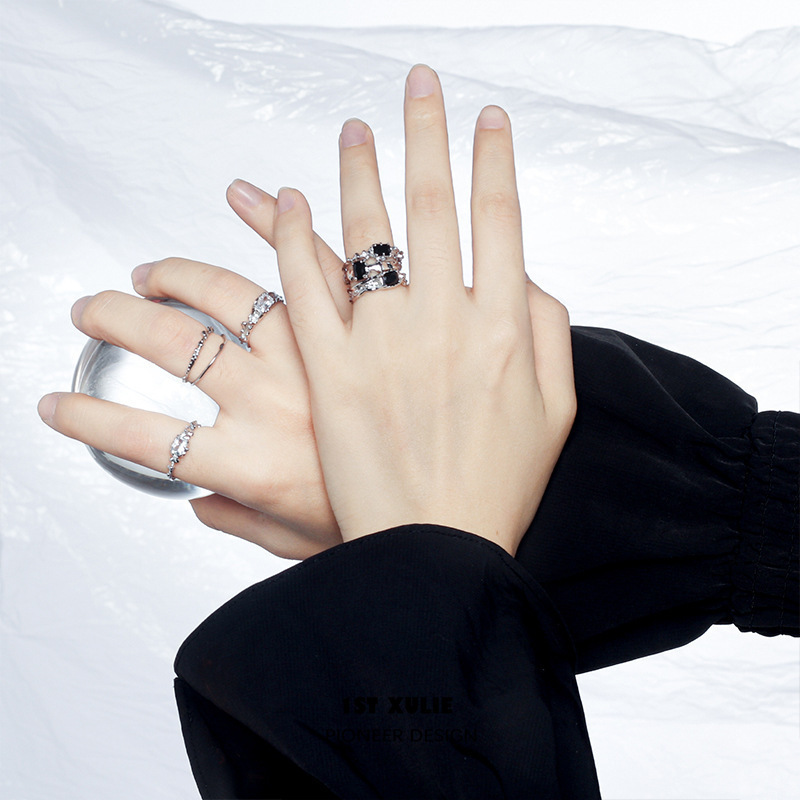 Sweet and cool, niche and cold style zircon ring, fashionable and elegant for women, open ring, geometric irregular index finger ring, trendy and cool details Picture