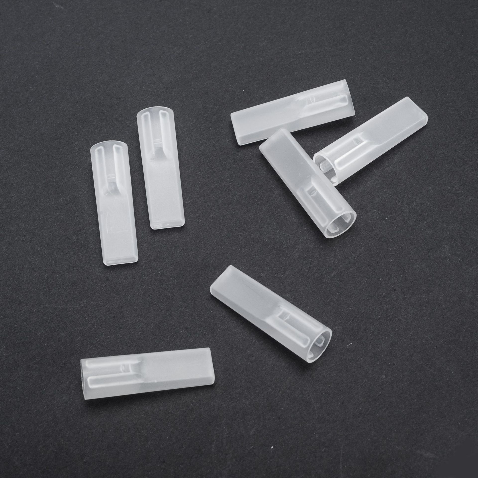 The manufacturer wholesals handheld aluminum alloy rod engraving pen and knife caps, which are safe and practical. The plastic transparent knife heads protect the pen caps Specification drawing
