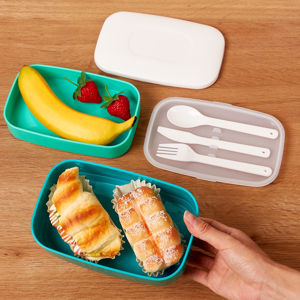 Double-layer bento box, European and American ins light food, children's dessert, bread, lunch box, cross-border student new food Application Scenario