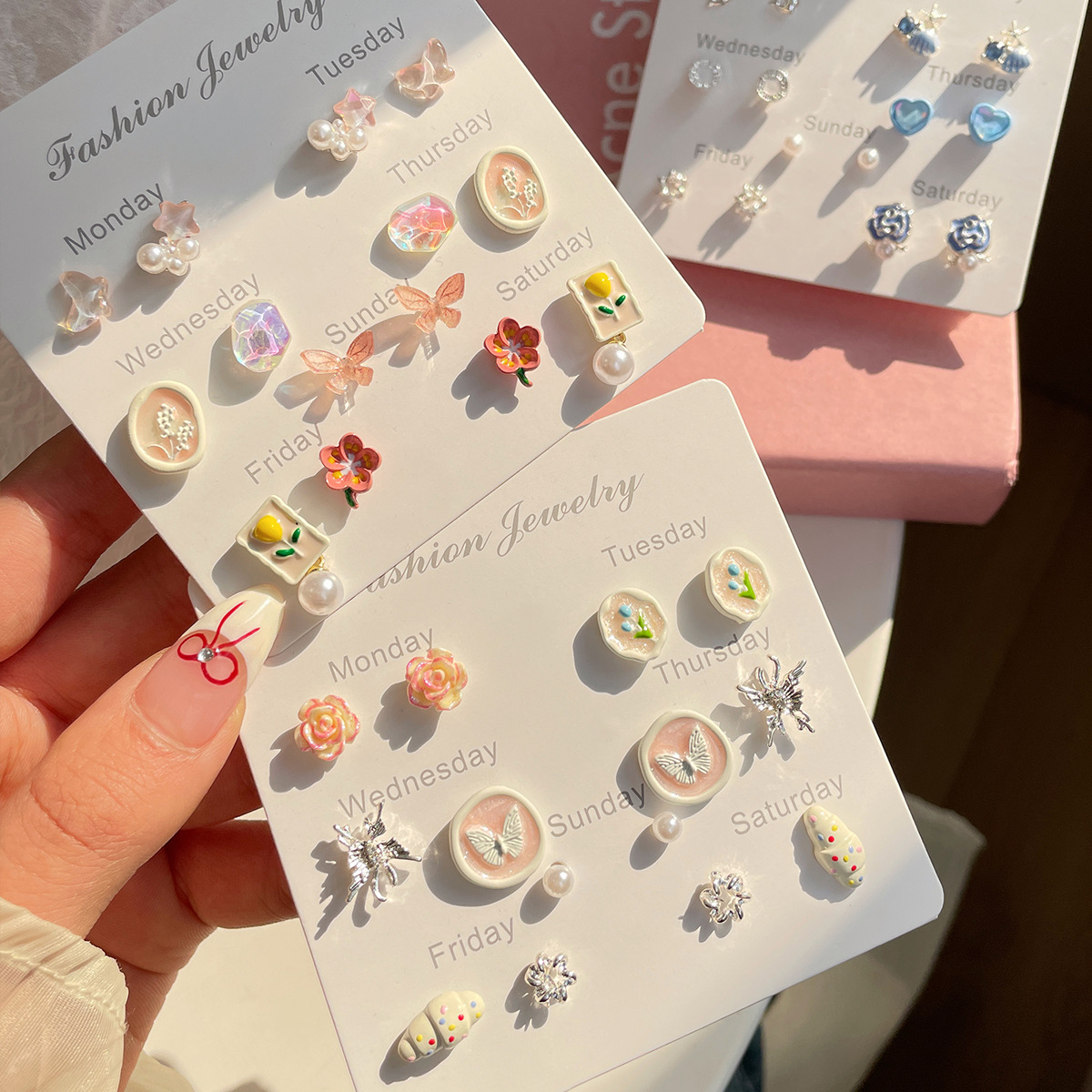 Summer cochlear Stud Super Fairy Butterfly One-week Stud Set for Women Silver Needle Niche Pink girl flower earrings wholesale full figure