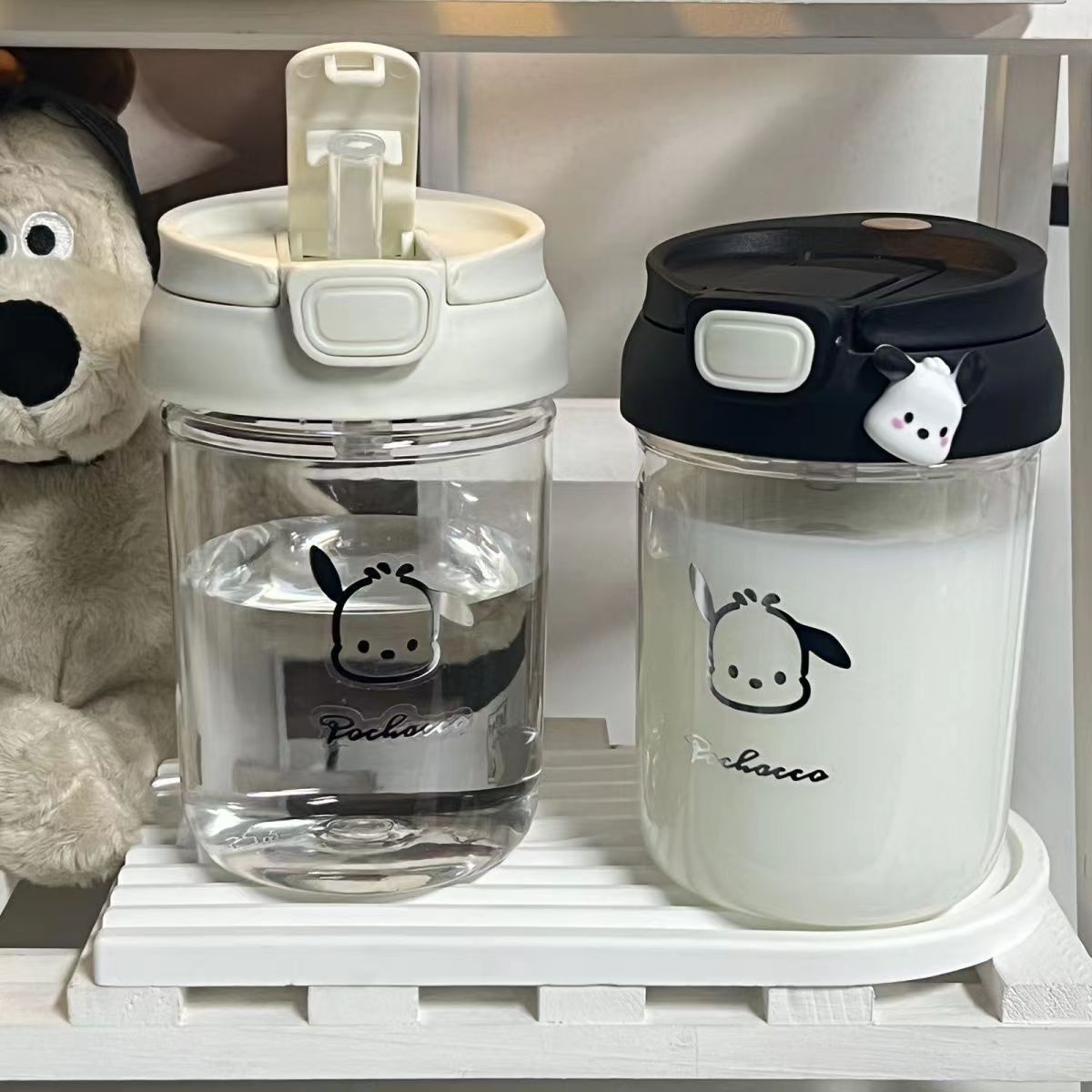 Trendy and fashionable dog print double-spout plastic cup, unique black and white, versatile design sense, portable water cup for girls full figure