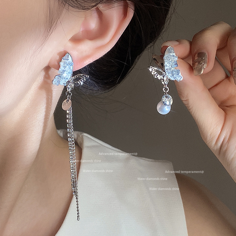 Super ethereal blue butterfly stud earrings for women, high-end and light luxury style earrings, 2025 new fashion, niche and individual earrings details Picture