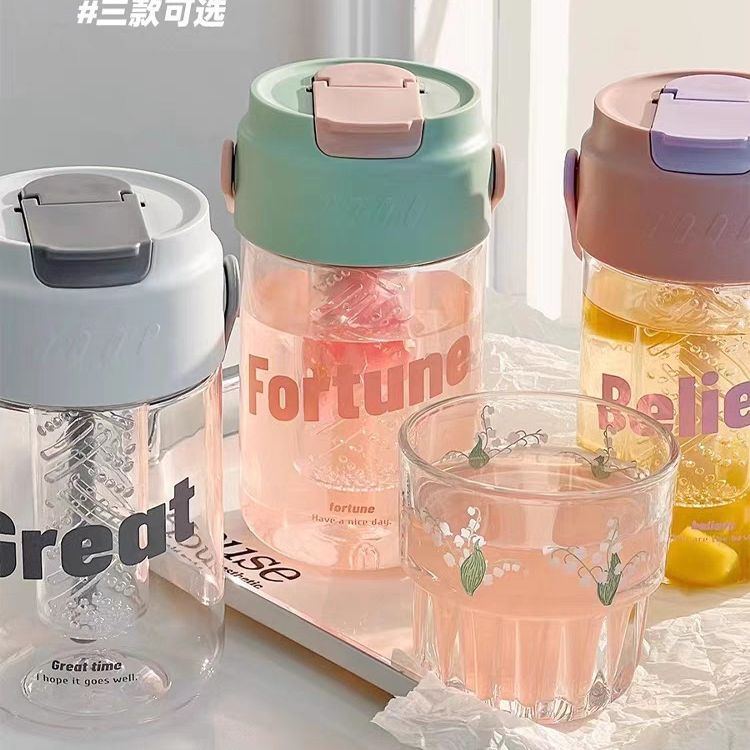 Summer water cup, female student ins straw cup, portable flower tea plastic cup, high appearance level, office tea and coffee cup full figure