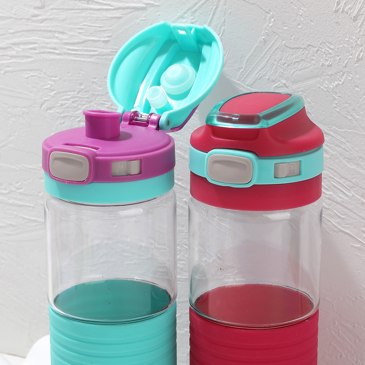 The manufacturer is selling new plastic cups, children's water cups, summer student spouts, cold water cups, portable cups and wholesale straw cups Specification drawing