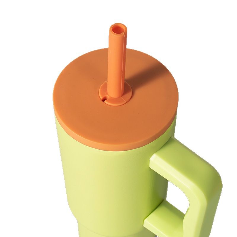 The new high-appeartion-level handle large-capacity portable straw is a cross-border bestseller with a huge ice cup that can keep you warm and cold Item Picture
