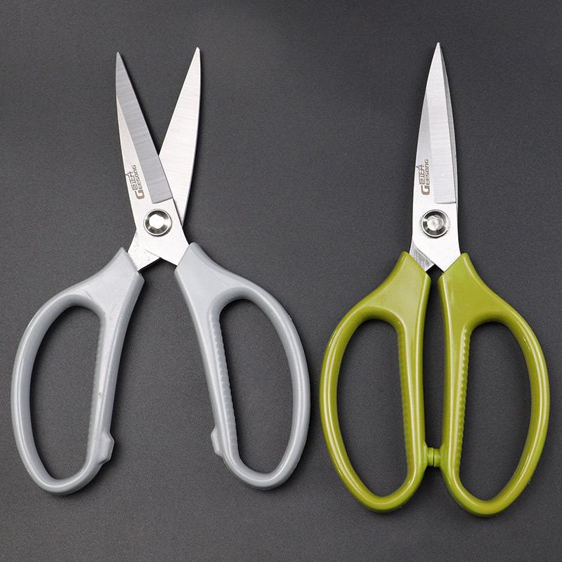 Juzheng Shengplastic-handled scissors, stainless steel practical kitchen scissors, scallion scissors, sharp office scissors Application Scenario