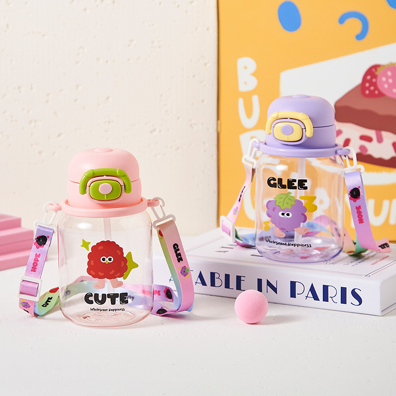 Fuxing Children's cute water cups, cartoon water bottles, outdoor slanted straw cups, summer student portable pop-up lid space cups details Picture