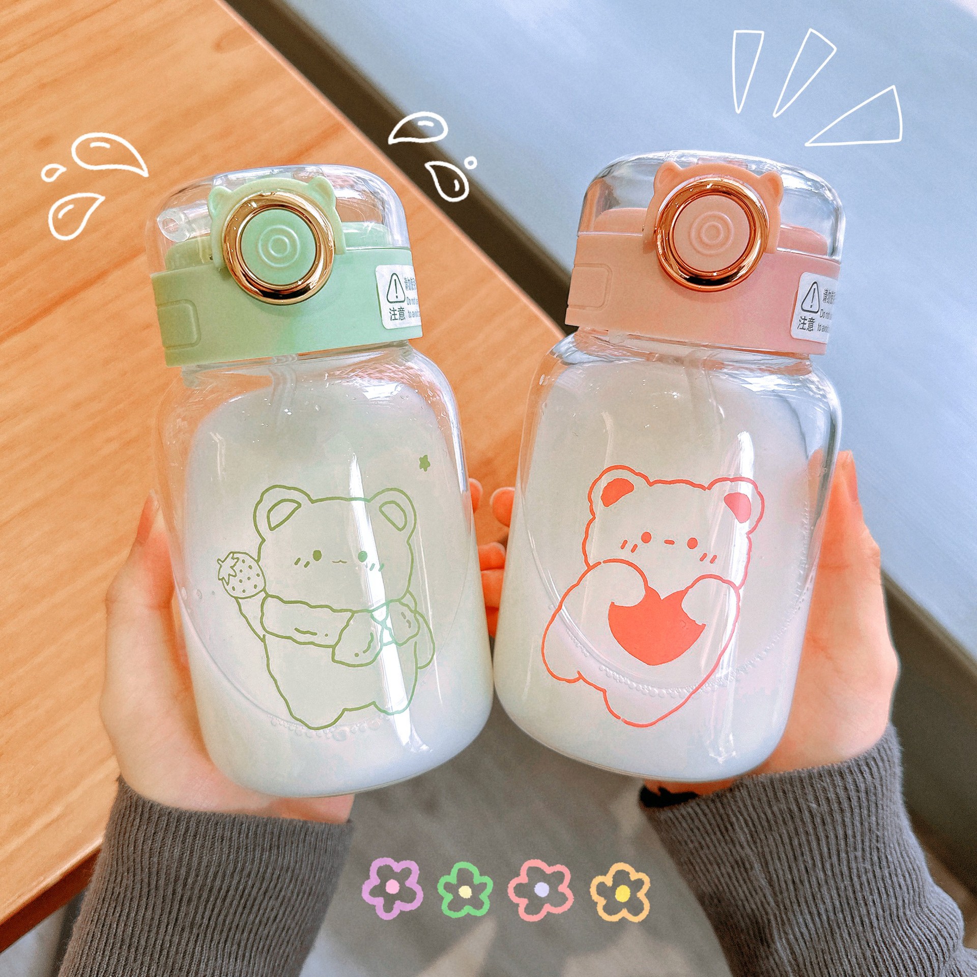 Cartoon glass cups, simple and fashionable, small student water cups, portable pop-up LIDS, high appearance standards for girls, straw cups wholesale full figure