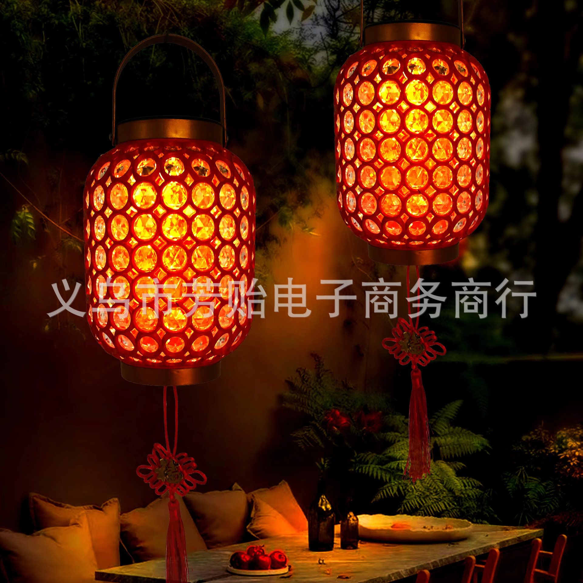 New solar-powered outdoor Chinese-style festive red lanterns, New Year wedding festival courtyard garden atmosphere decorative lights Application Scenario