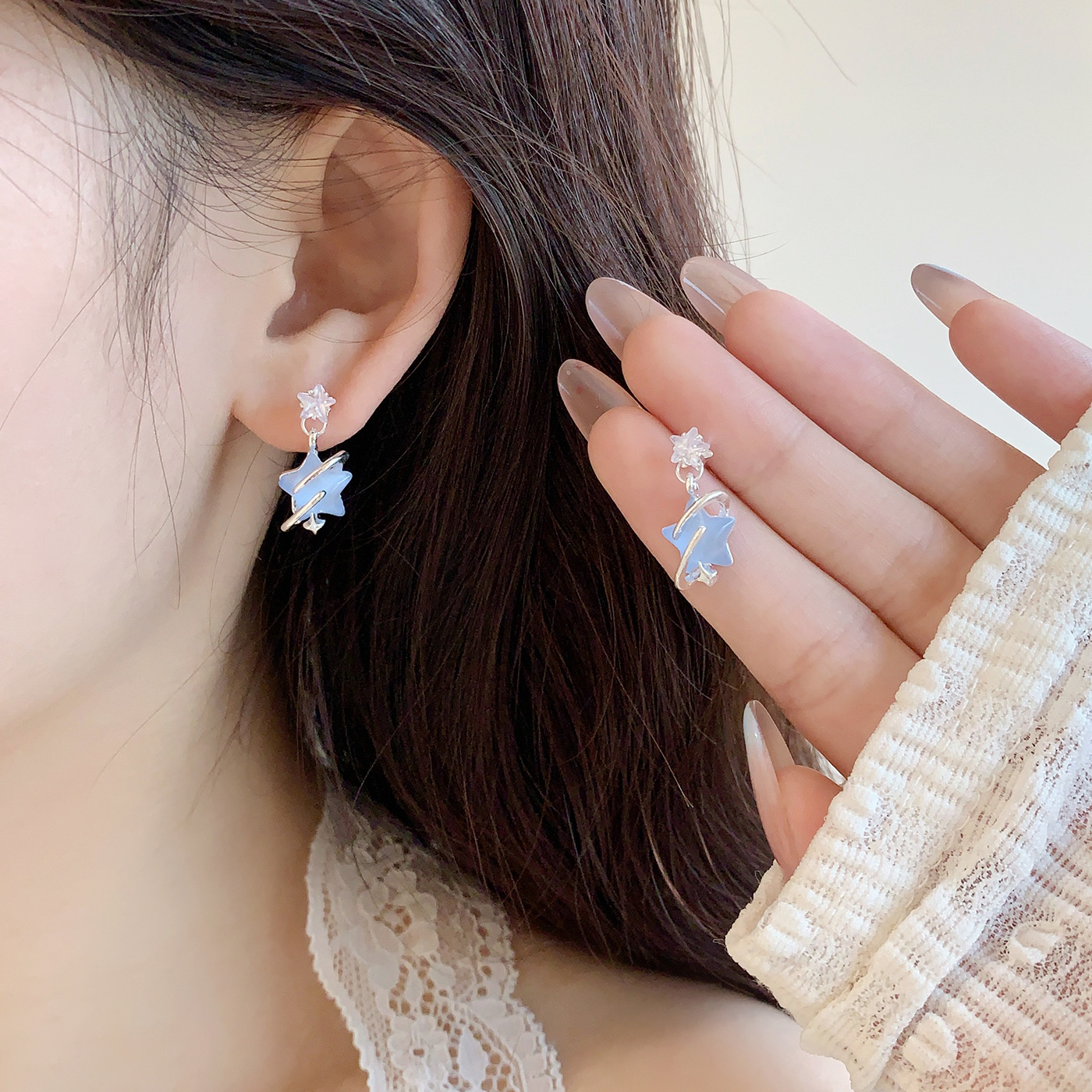 Summer's new Ocean Star stud earrings set for women's silver needles, light luxury, compact and high-end, super ethereal, sweet and versatile earrings Specification drawing