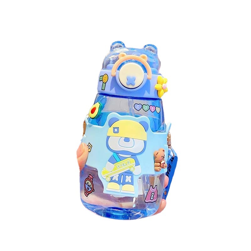 New cross-border large-capacity children's plastic cup, high appearance level water cup, girls' cartoon violent bear portable straw water cup Item Picture