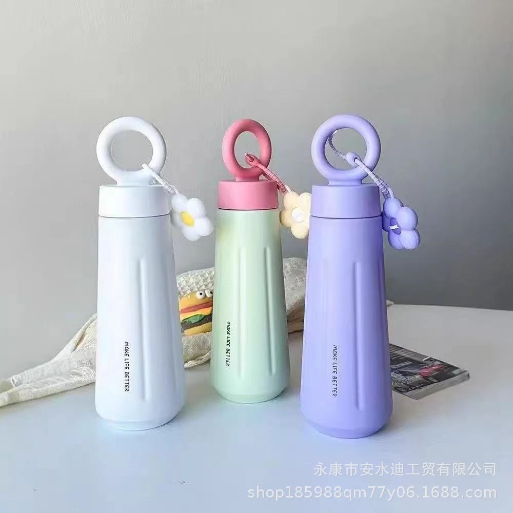 Simple and high-appearance petal-shaped insulated cup, large-capacity 316 stainless steel portable water cup for girls' outdoor sports full figure