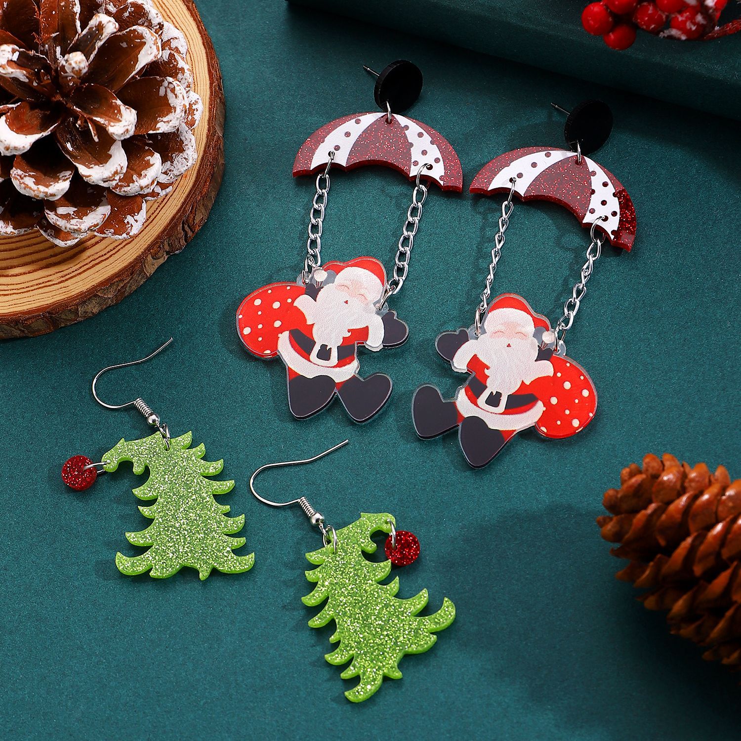 European and American Santa Claus Christmas tree acrylic earrings, women's cross-border Christmas exaggerated festival stud earrings and earrings accessories Specification drawing