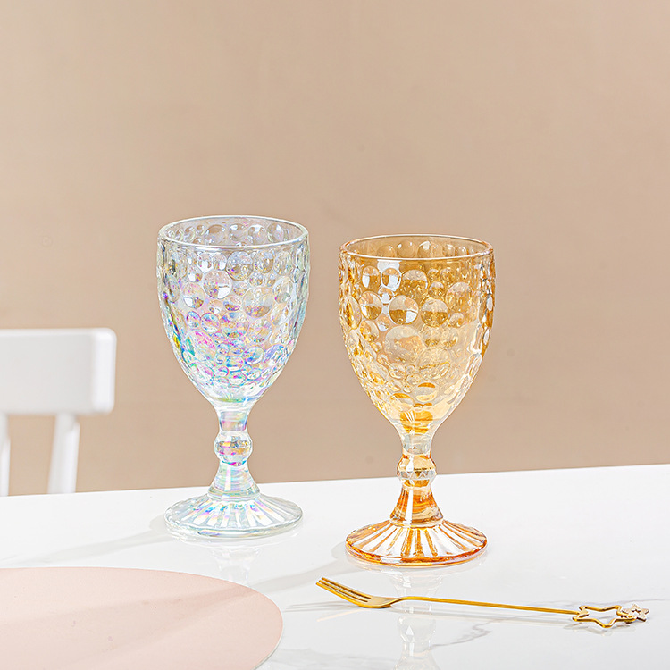 Retro carved small wine glasses, glass engraved wine glasses, white spirit glasses, household tall glasses, creative high-end red wine glasses details Picture