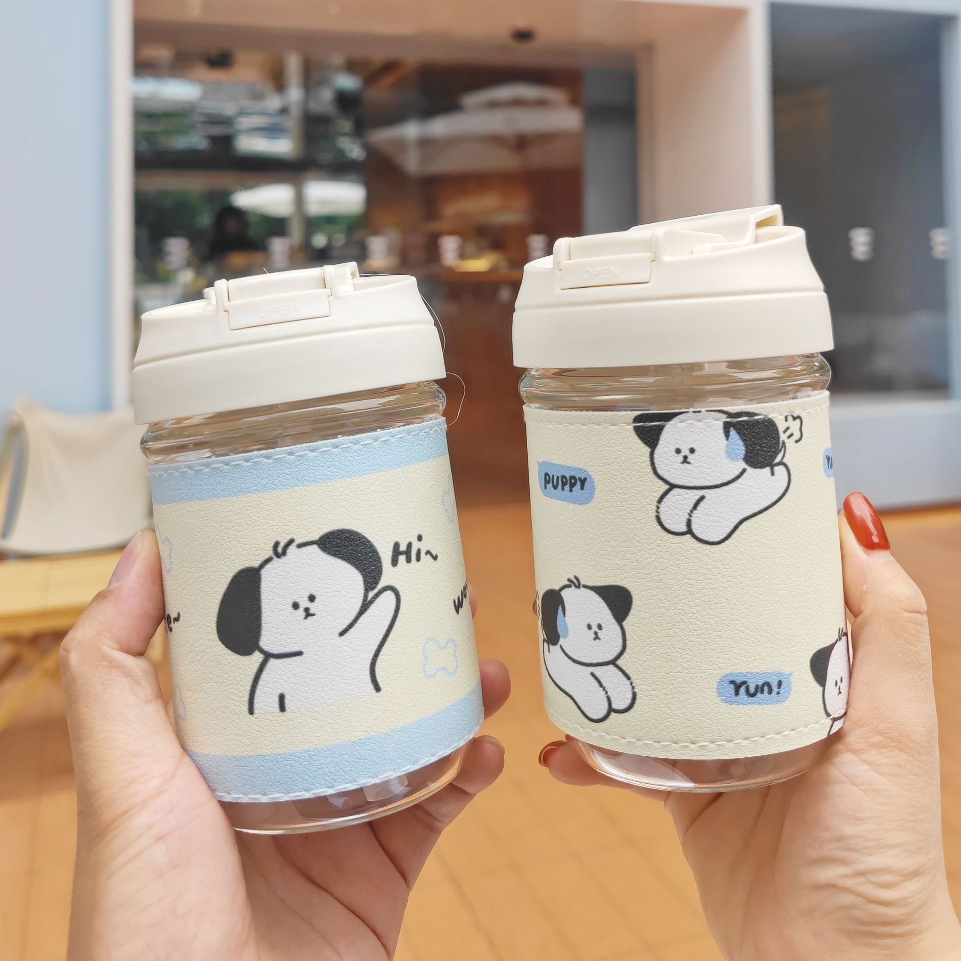 Wholesale of cute puppy glass cups with leather cases, heat-insulating student straw cups, and portable double drinking cups for girls with high appearance standards Specification drawing