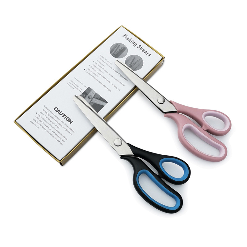 Two-color stainless steel toothed fabric scissors, fabric scissors, clothing scissors, serrated wavy arc scissors, sewing lace scissors Application Scenario