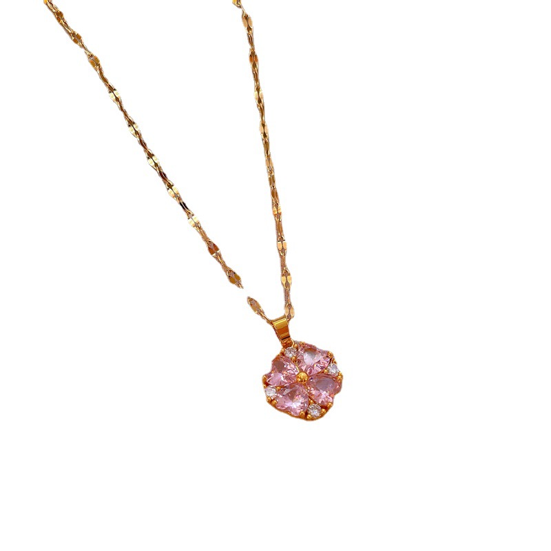 【 Titanium Steel 】 Auspicious grass pink diamond elegant micro-inlaid diamond necklace, women's delicate style, Instagram Internet celebrity collarbone chain accessory Item Picture