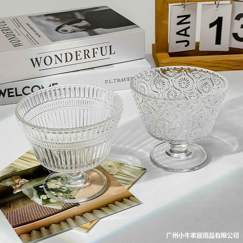Retro embossed sunflower dessert highball cup, vertical patterned glass cup, ice cream pudding cup, yogurt ice cream cup, commercial Application Scenario