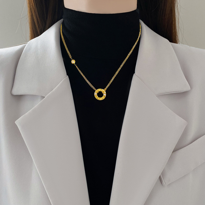 【 All-titanium Steel 】 Circular LOVE minimalist style furnace real gold necklace, female Instagram influencer collarbone chain to match details Picture