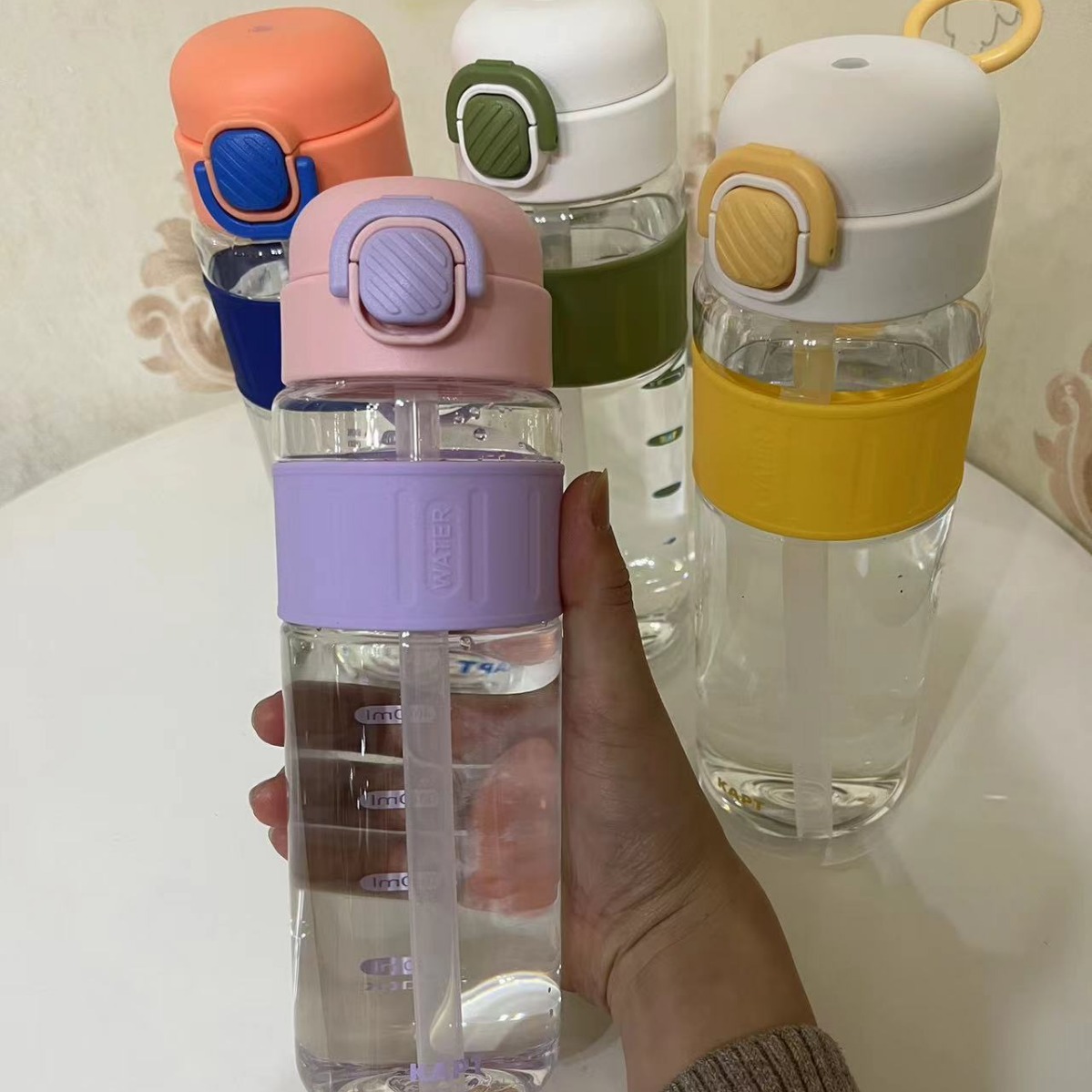 Gabi Rabbit Sensation Sports Internet Celebrity Water Cup: Simple, portable, anti-scald, large-capacity straw direct drinking cup for women and pregnant women details Picture