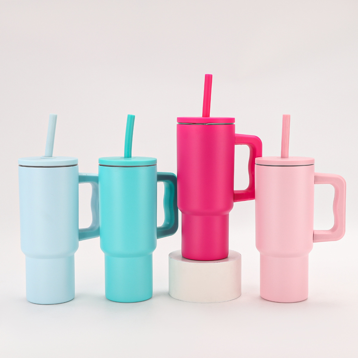 Amazon Cross-border large-capacity 24oz car cup with handle, stainless steel insulated cup, car beer ice cup details Picture